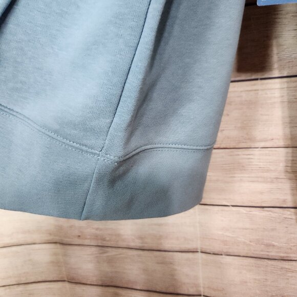 NWT Life Is Good Men's Hoodie M Sweatshirt Chair Relaxing Light Blue Pockets - Picture 9 of 16